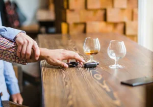 Overvinne alkoholtrang og forbli edru